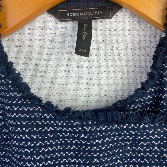 BCBGMAXAZRIA | Viviayne Blue Zip Front Peplum Top - Picture 7 of 16